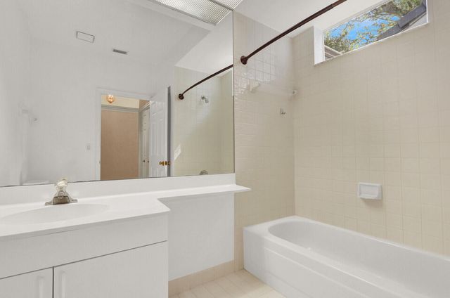 12751 Touchstone Place, Palm Beach Gardens, FL 33418