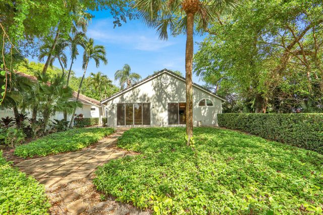 12751 Touchstone Place, Palm Beach Gardens, FL 33418