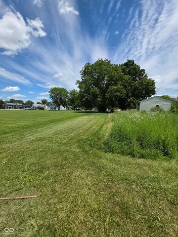 516 N Independence Street, Tipton, IN 46072