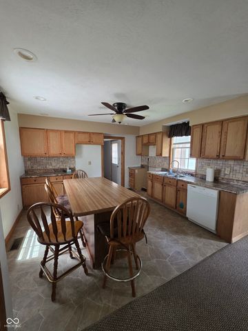 516 N Independence Street, Tipton, IN 46072