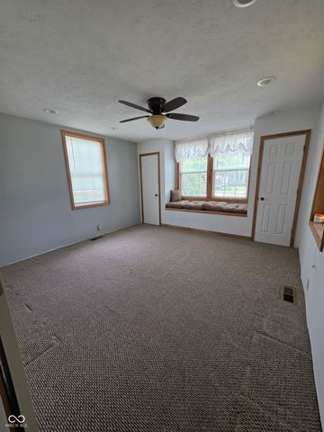 516 N Independence Street, Tipton, IN 46072