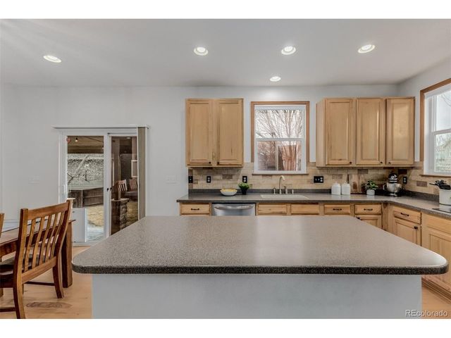2112 Primrose Ln, Erie, CO 80516
