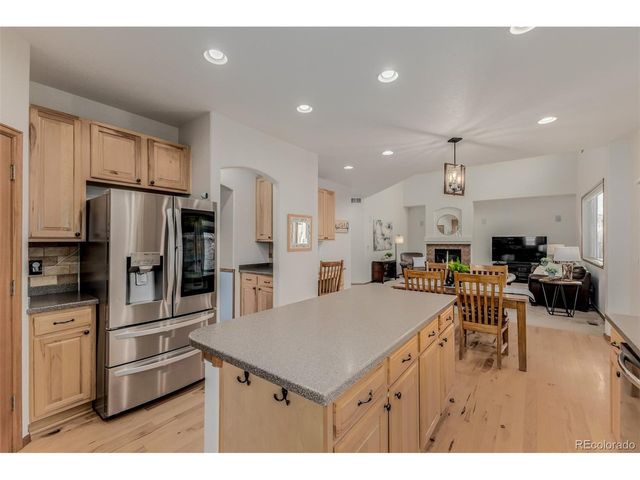 2112 Primrose Ln, Erie, CO 80516