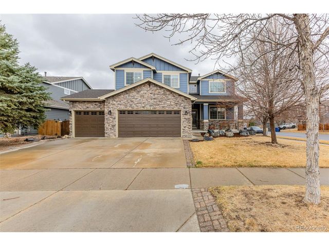 2112 Primrose Ln, Erie, CO 80516
