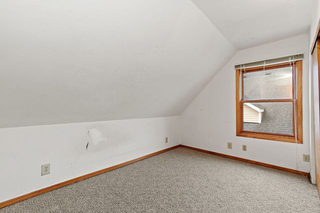 1302 State Street, Dekalb, IL 60115