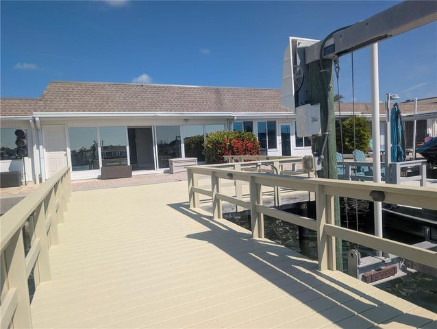 542 BOCA CIEGA POINT BOULEVARD N 2108, Madeira Beach, FL 33708