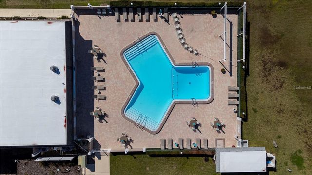 542 BOCA CIEGA POINT BOULEVARD N 2108, Madeira Beach, FL 33708
