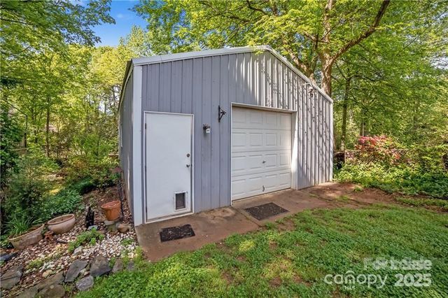 1614 Keeling Place, Charlotte, NC 28210