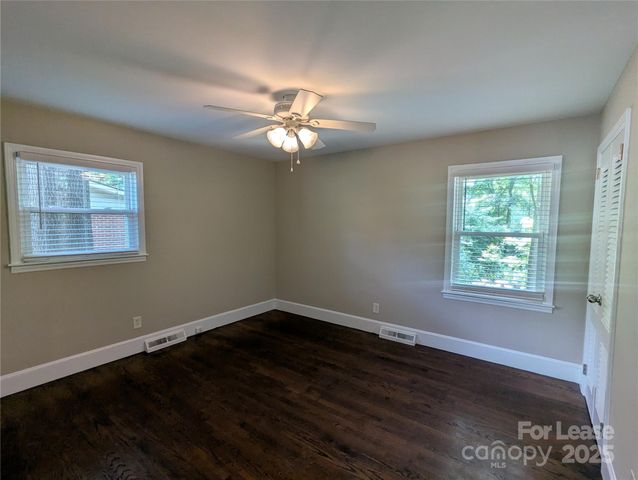 1614 Keeling Place, Charlotte, NC 28210