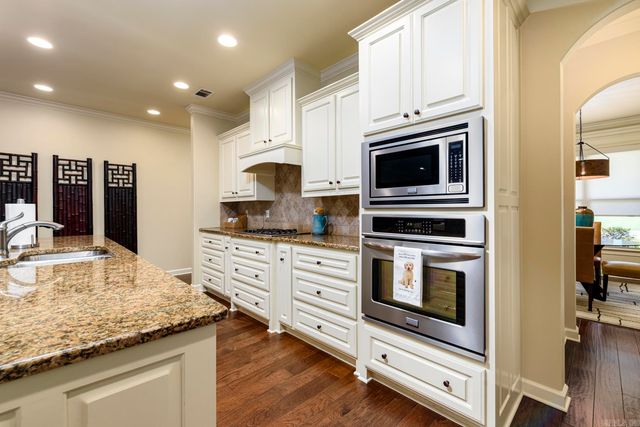 103 Valley Ranch Way, Little Rock, AR 72223
