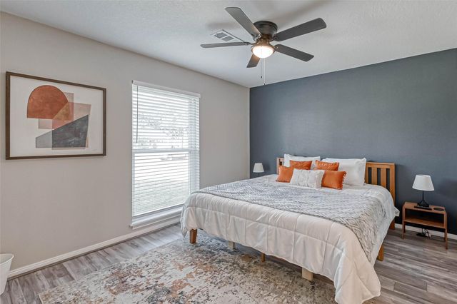 1310 Antigua Lane, Houston, TX 77058
