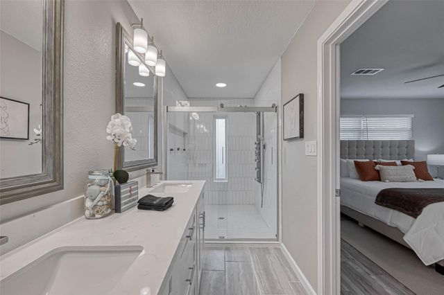 1310 Antigua Lane, Houston, TX 77058
