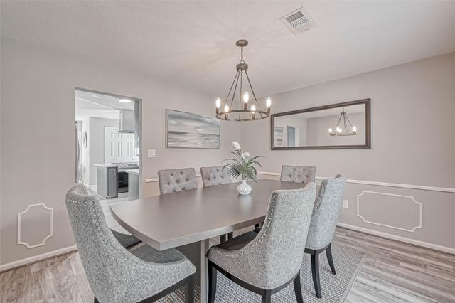 1310 Antigua Lane, Houston, TX 77058