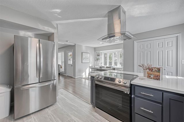 1310 Antigua Lane, Houston, TX 77058