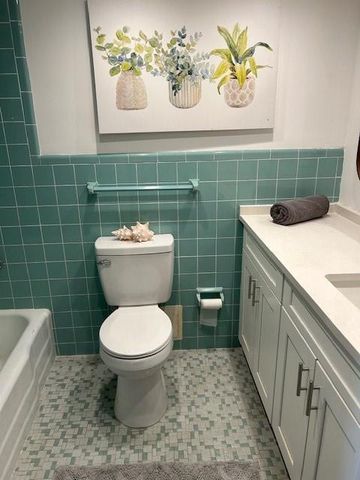 4050 N Ocean Dr Apt 207, Fort Lauderdale, FL 33308