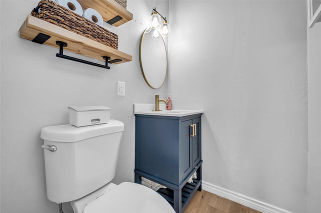 922 Innsdale Drive, Houston, TX 77076