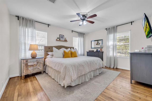 922 Innsdale Drive, Houston, TX 77076