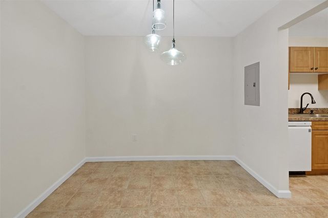 220 MOREE LOOP 2, Winter Springs, FL 32708
