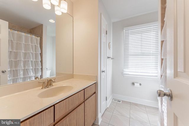 8 MATTHEWS RUN, Chester Springs, PA 19425