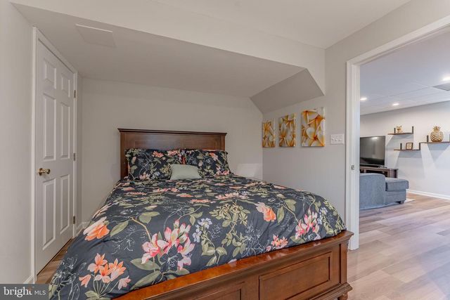 8 MATTHEWS RUN, Chester Springs, PA 19425