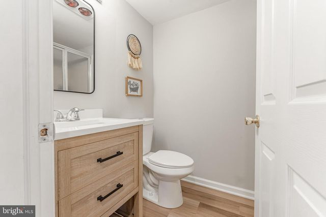 8 MATTHEWS RUN, Chester Springs, PA 19425