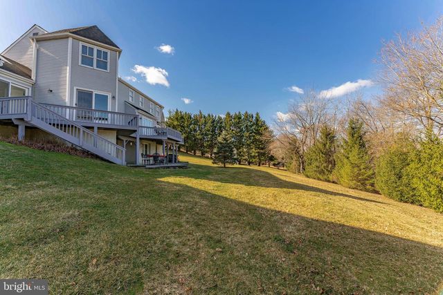 8 MATTHEWS RUN, Chester Springs, PA 19425