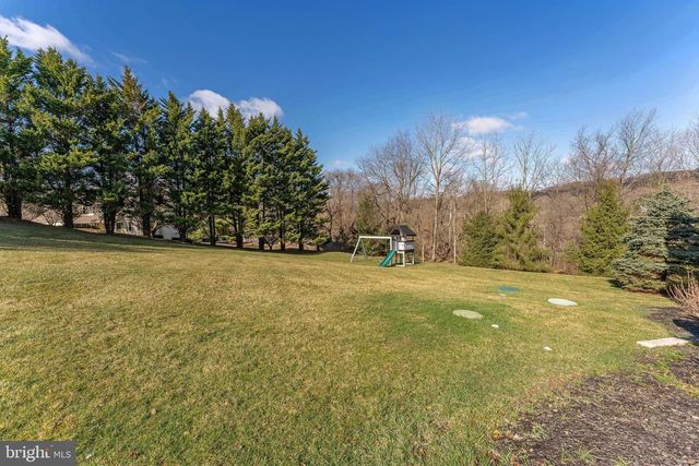 8 MATTHEWS RUN, Chester Springs, PA 19425