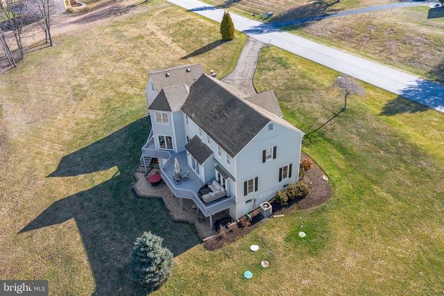 8 MATTHEWS RUN, Chester Springs, PA 19425