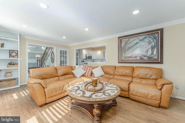 8 MATTHEWS RUN, Chester Springs, PA 19425