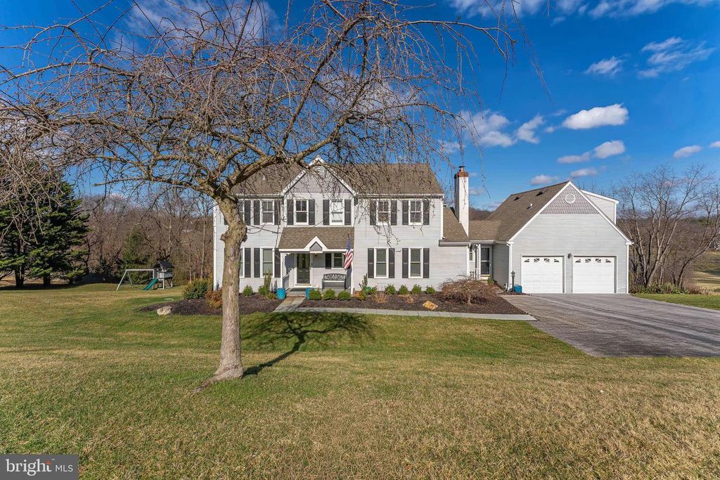 8 MATTHEWS RUN, Chester Springs, PA 19425