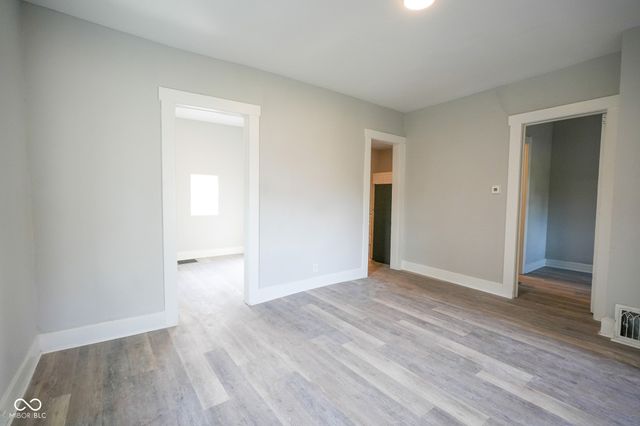 415 E 15th Street, Anderson, IN 46016