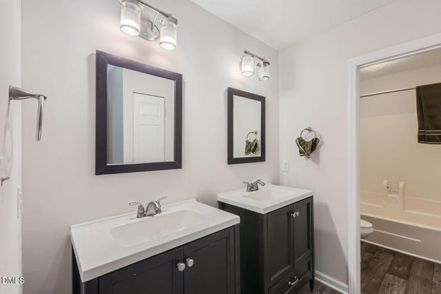 114 Mossbark Lane, Chapel Hill, NC 27514