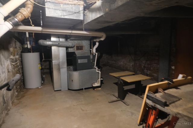 835 Lexington Avenue, Cincinnati, OH 45229