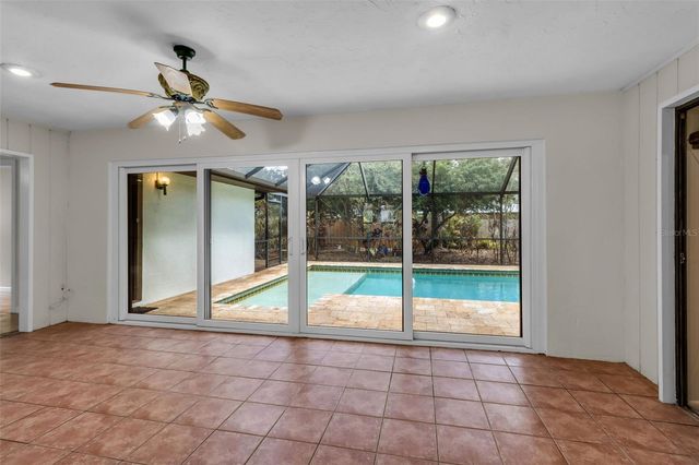 4867 HUNTLEIGH DRIVE, Sarasota, FL 34233