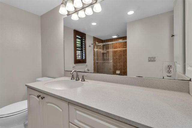 4867 HUNTLEIGH DRIVE, Sarasota, FL 34233