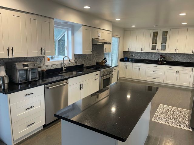 4852 Snapjack Circle, Naperville, IL 60564