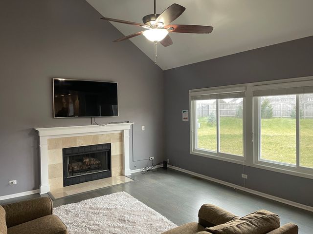 4852 Snapjack Circle, Naperville, IL 60564