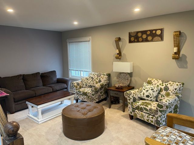 4852 Snapjack Circle, Naperville, IL 60564