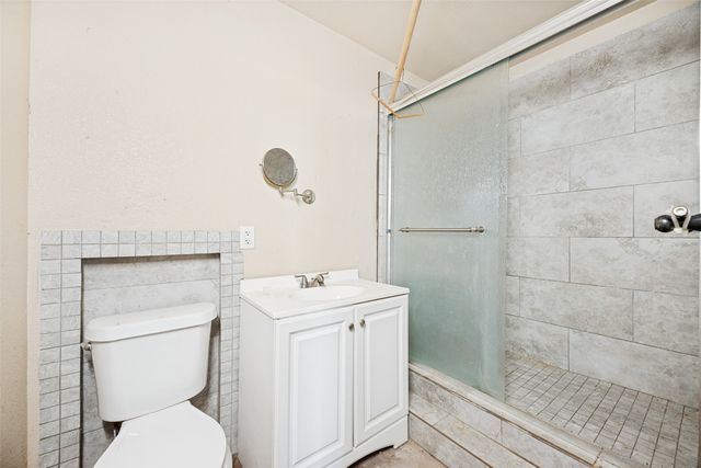 5814 Fm 1563, Commerce, TX 75428