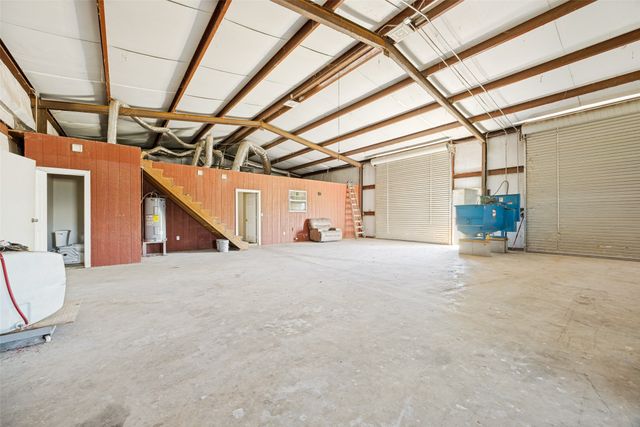 5814 Fm 1563, Commerce, TX 75428