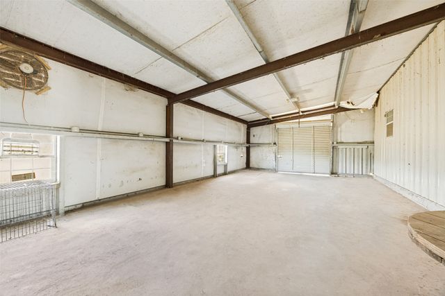 5814 Fm 1563, Commerce, TX 75428