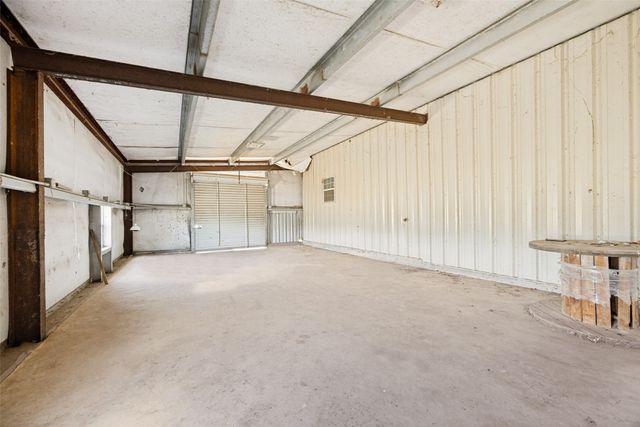 5814 Fm 1563, Commerce, TX 75428