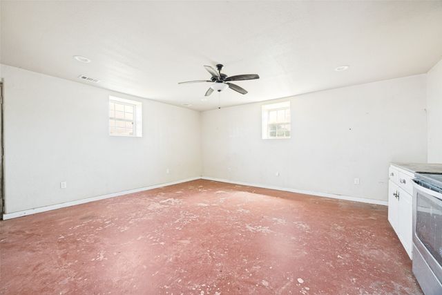 5814 Fm 1563, Commerce, TX 75428