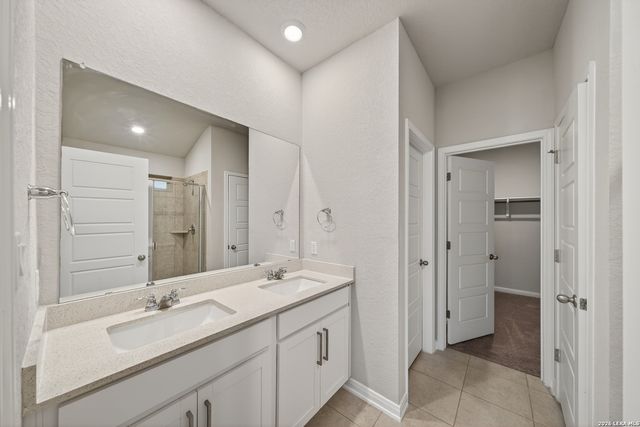 3063 Mondavi Crest, Selma, TX 78154