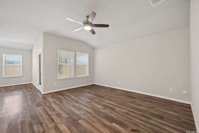 3063 Mondavi Crest, Selma, TX 78154