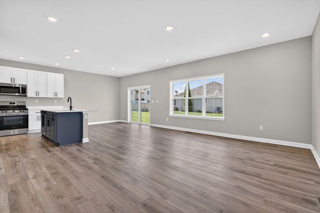 1971 Taller Road, Morris, IL 60450
