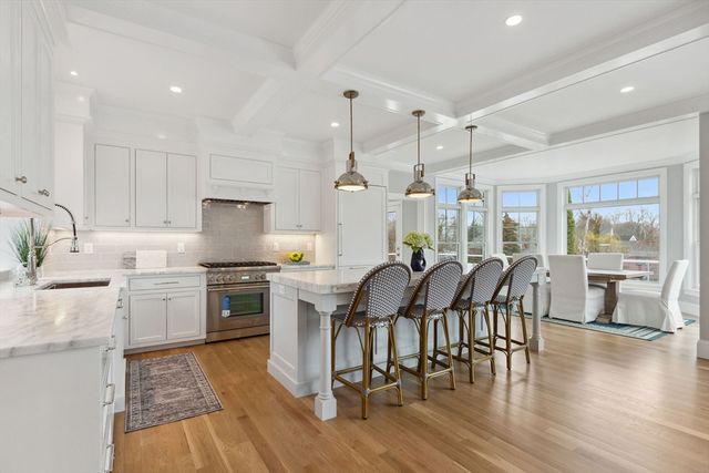 44 Tonset Rd, Orleans, MA 02653