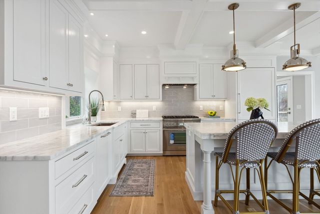 44 Tonset Rd, Orleans, MA 02653