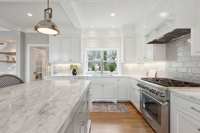 44 Tonset Rd, Orleans, MA 02653