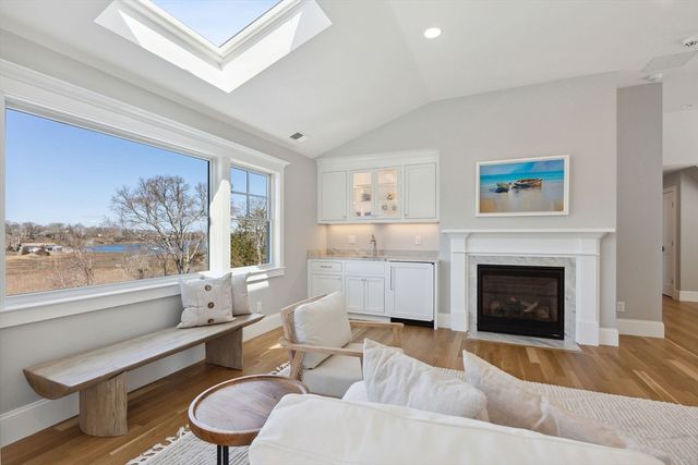 44 Tonset Rd, Orleans, MA 02653